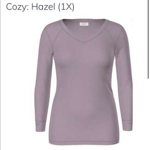 New With Tags LulaRoe 1X Hazel Cozy Top